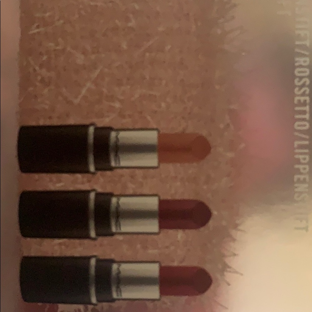 Mac lipsticks